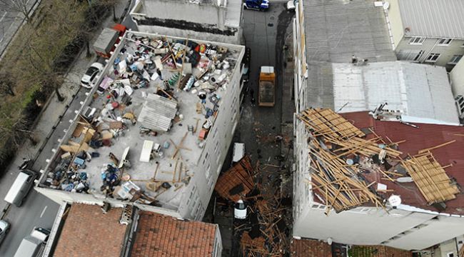 Çatılar uçtu, eşyalar ortalıkta kaldı