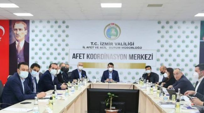 CHP’Lİ SINDIR’DAN İZMİR DEPREMİ TOPLANTISINA TEPKİ