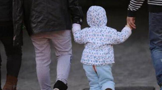 Çin, tek çocuk politikasını kaldırıyor