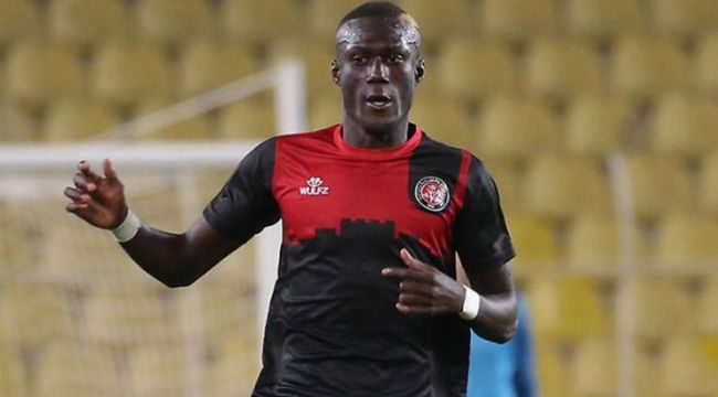 Dijon, Alassane Ndao'nun peşinde