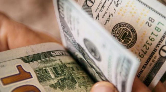 Dolar ve euroda günün ilk rakamları
