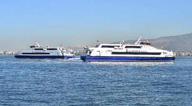 İZMİR’DE DENİZ ULAŞIMI YENİDEN BAŞLADI
