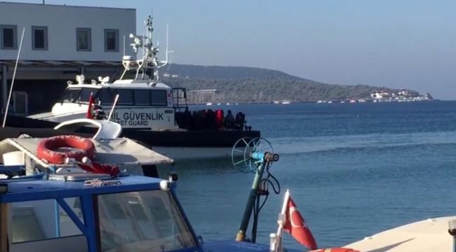 İZMİR'DE DÜZENSİZ GÖÇMENLER YAKALANDI