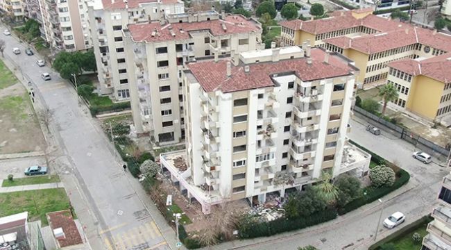 YIKILACAK BİNALAR HAVADAN GÖRÜNTÜLENDİ