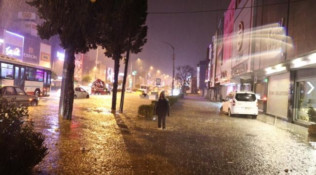 İZMİR VALİLİĞİ'NDEN İDARİ İZİN AÇIKLAMASI !