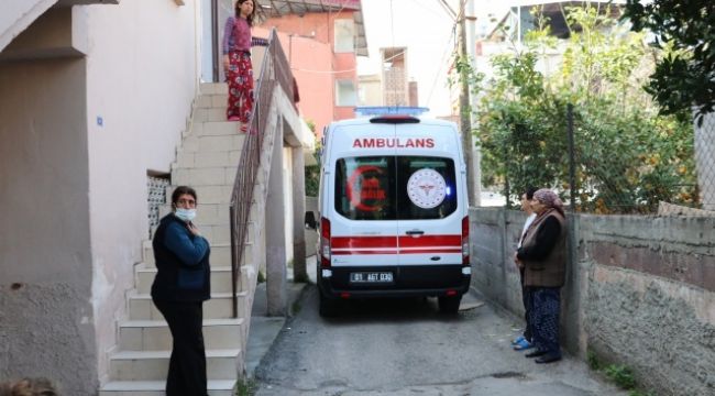 Limon toplarken balkondan düşüp ağır yaralandı
