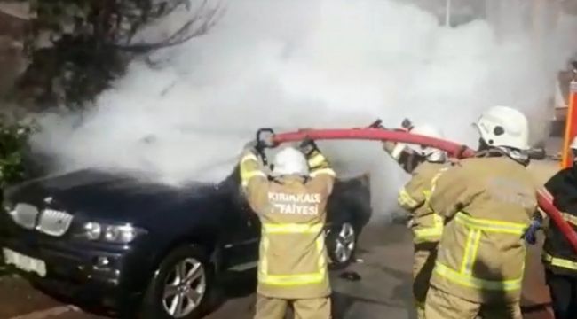 Park halindeki lüks cip alevlere teslim oldu