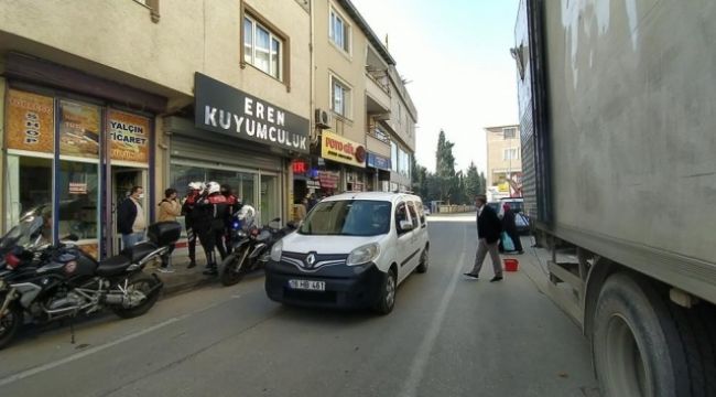 Pompalı tüfekle kuyumcu soygunu