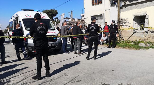 Tarsus'ta 2 kardeş yanarak öldü