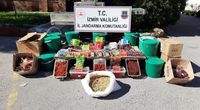TÜTÜN KAÇAKÇILARINA YÜZ BİNLERCE LİRALIK DARBE