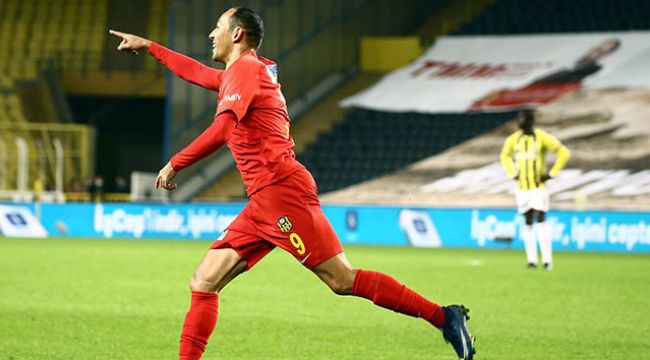 Umut Bulut 500'üncü maçına çıktı