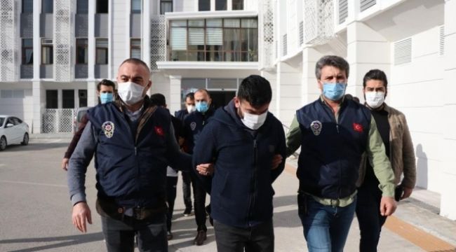 Yaşlı adamı öldürüp kuyuya atanlar tutuklandı