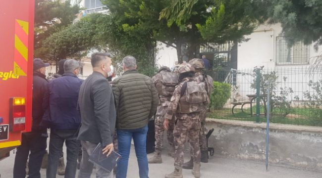 Ailesinden 3 kişiyi rehin aldı aileyi PÖH kurtardı