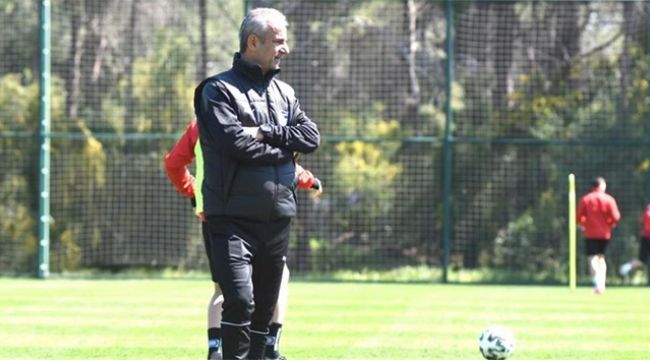 BB Erzurumspor 5'inci hocasını arıyor
