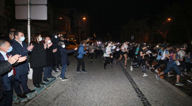 ORYANTİRİNG ŞAMPİYONASI GECE BAŞLADI