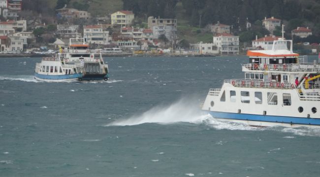 Bozcaada ve Gökçeada seferlerine fırtına engeli