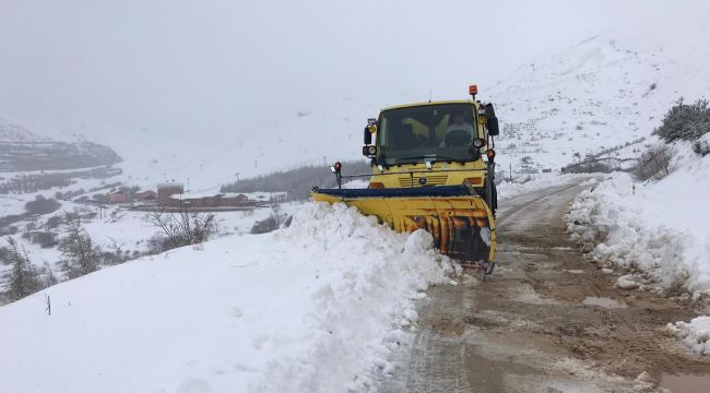BOZDAĞ BEYAZ ÖRTÜYLE KAPLANDI