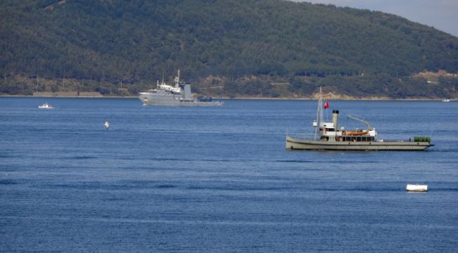 Çanakkale Boğazı'ndan peş peşe savaş gemileri geçti