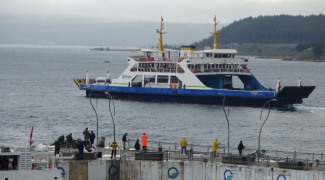 Çanakkale’de feribot seferleri iptal edildi!