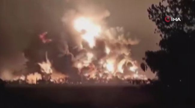 Endonezya'da Petrol Rafinerisi'nde büyük patlama!