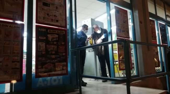 MARKETTE SİLAHLI SOYGUN GİRİŞİMİ
