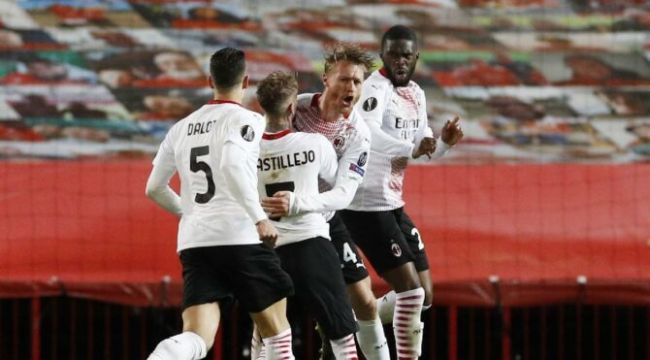 Milan, Manchester United’ı Kjaer ile vurdu!