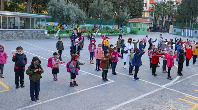 OKULLARDA YÜZ YÜZE EĞİTİM BAŞLADI