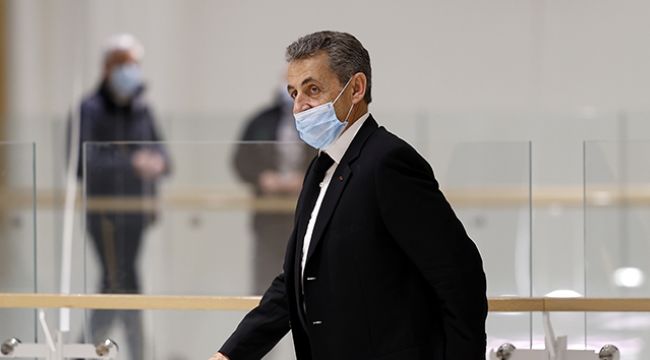Sarkozy, 3 yıl hapis cezasına çarptırıldı