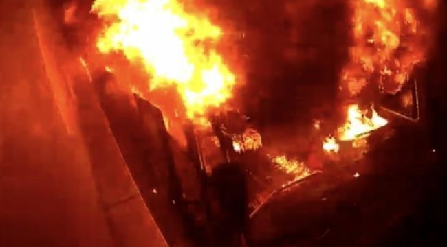 'Tinerci Ümit' lakaplı suçlu mobilya dükkanını ateşe verdi