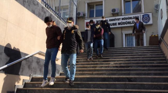 Yaşlı kadını 1 milyon TL dolandıran sahte polisler yakalandı