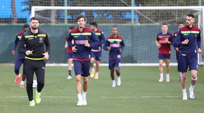 Alanyaspor'da Salih Uçan şoku
