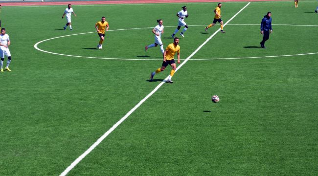 Aliağaspor FK, Hazırlık Maçını 2-1 Kazandı