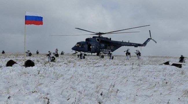 'Askeri birlikler uygun görüldüğü sürece Ukrayna sınırında olacak'