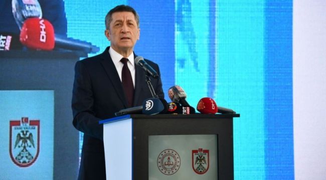 Bakan Selçuk'tan öğretmenler için aşı açıklaması!