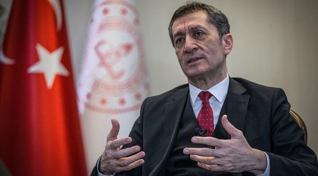 Bakan Selçuk'tan 'sınavlar ertelensin' çağrısına net yanıt
