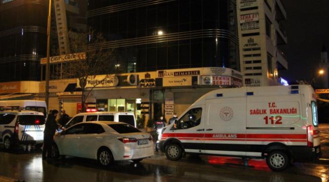 Başından vurulmuş halde ölü bulundu
