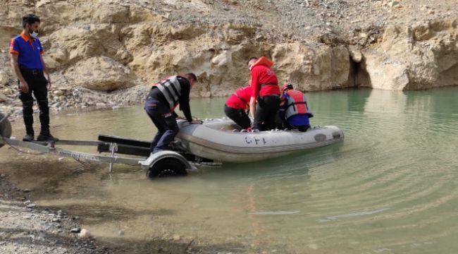 Botan Çayı'nda erkek cesedi bulundu