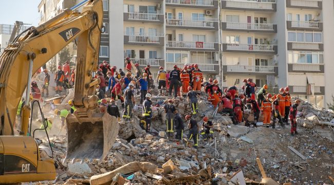DEPREMDE YIKILAN BİNALARIN NEDENİ BELLİ OLDU