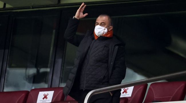 Galatasaray'da Fatih Terim ideal 11'ini kaybetti, şansını tüketti