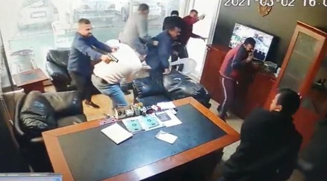 Galerideki kanlı saldırı kamerada