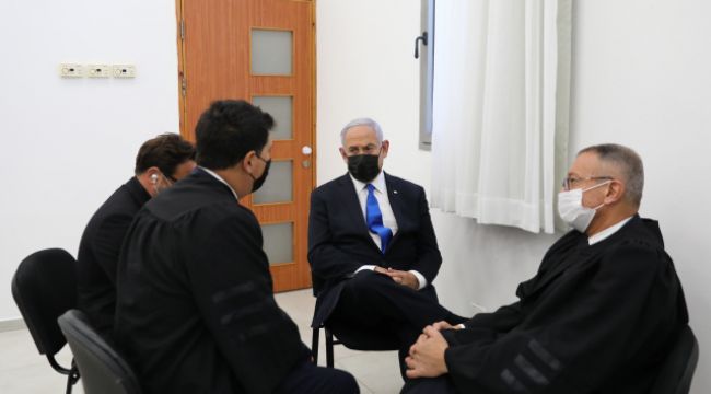 İsrail Başbakanı Netanyahu hakim karşısına çıktı
