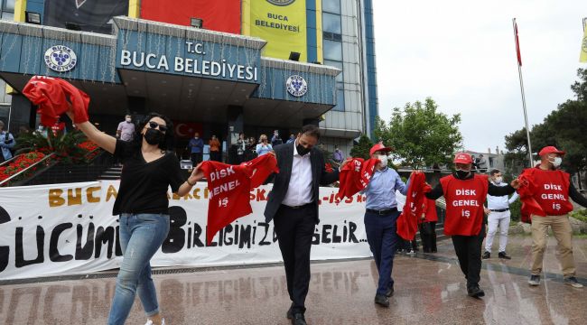 TAM KAPANMA ÖNCESİ 1 MAYIS KUTLAMASI
