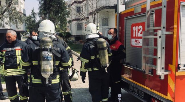 Kapı önündeki çöp tutuştu, doğalgaz sayacı yandı