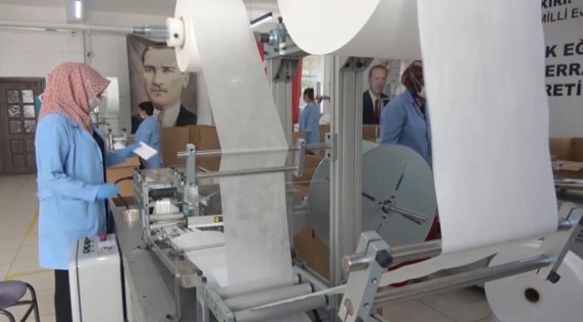 "Kırıkkale'de 183 milyon maske üretildi"