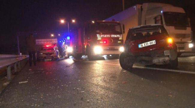 Küçükçekmece TEM Otoyolu'nda zincirleme kaza