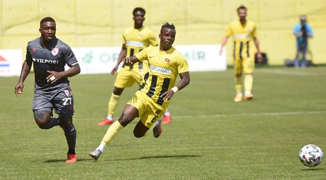 Menemenspor'da Alhassan kadro dışı bırakıldı