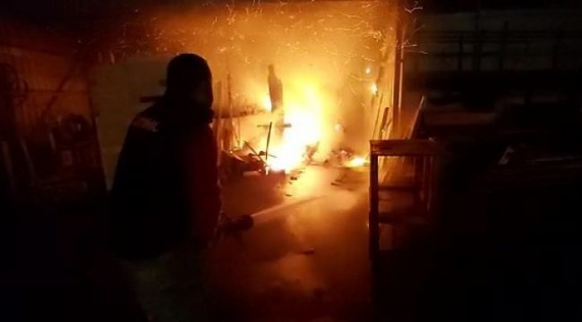 Palet atölyesi alevlere teslim oldu
