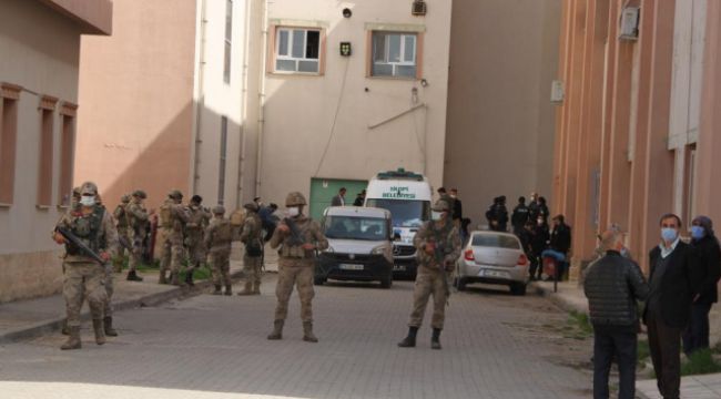 PKK'lı teröristlerin yaptığı patlayıcı infilak oldu