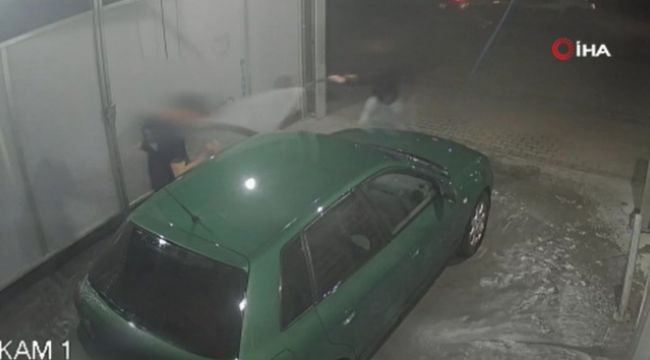 Polonya'da genç kadın araba hırsızını tazyikli suyla etkisiz hale getirdi