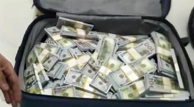 Sahte 4 milyon doları piyasaya süreceklerdi